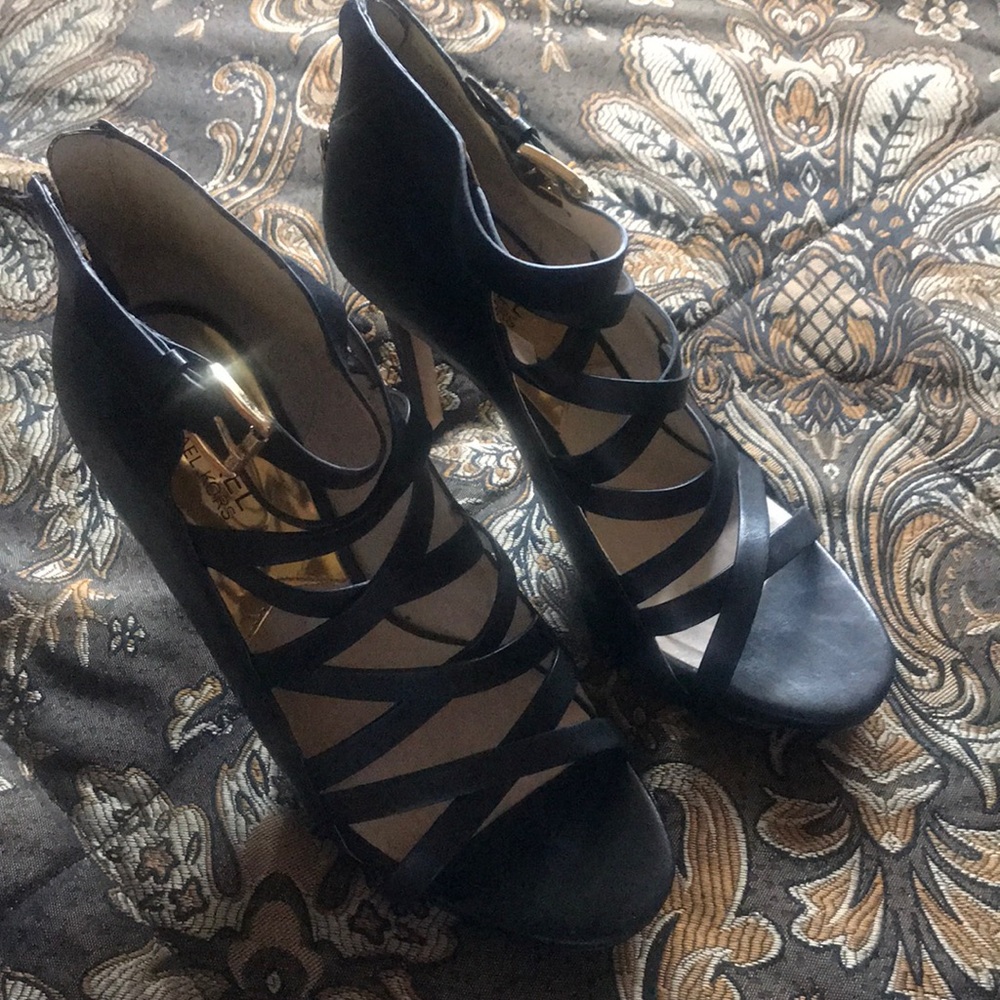 Michael Shoes